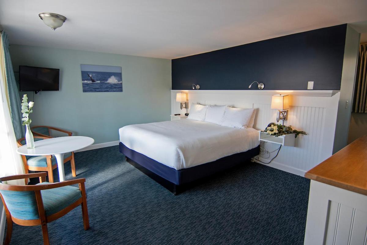 Cape Colony Hotel