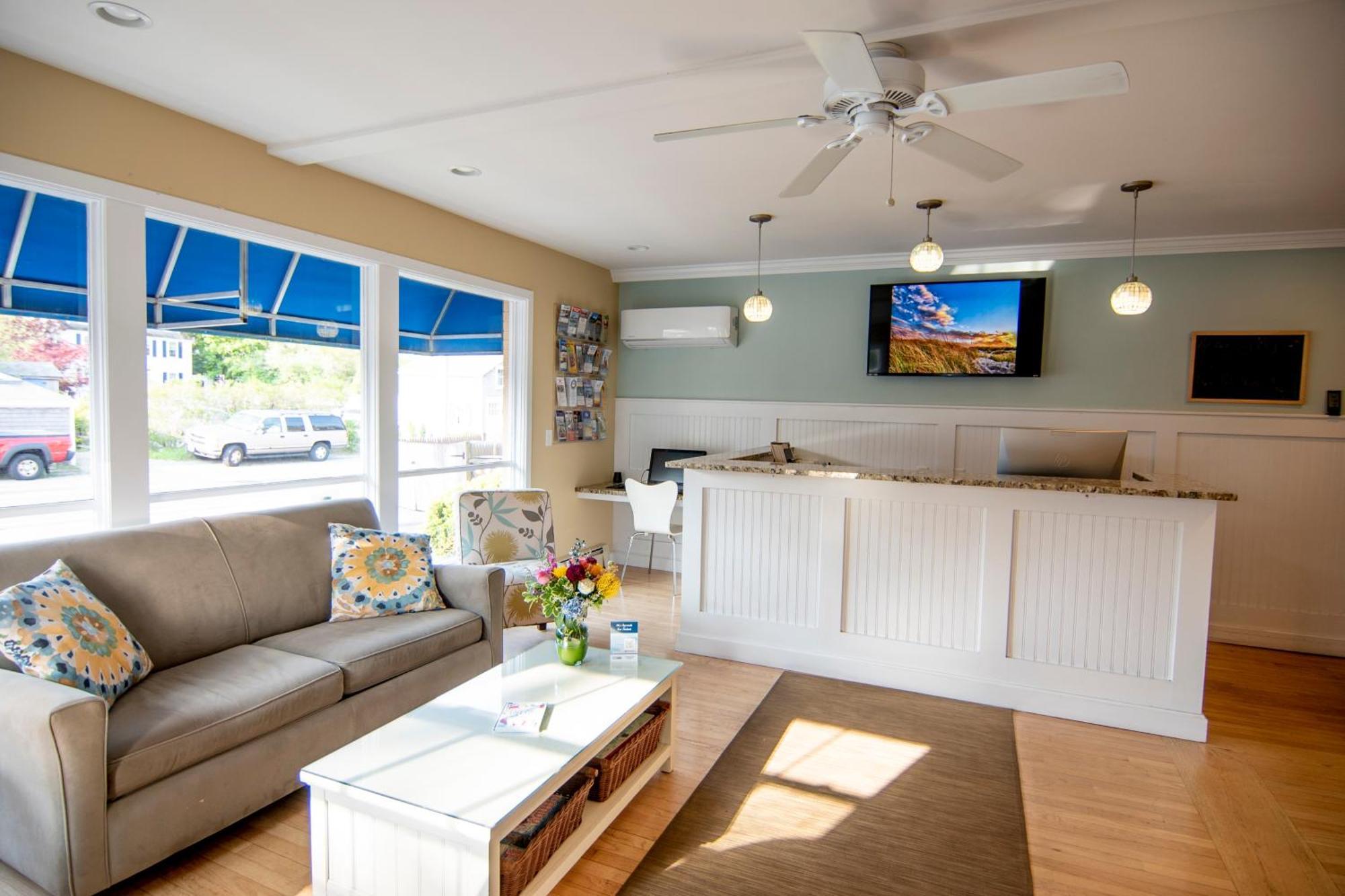 Hotel Cape Colony 3*