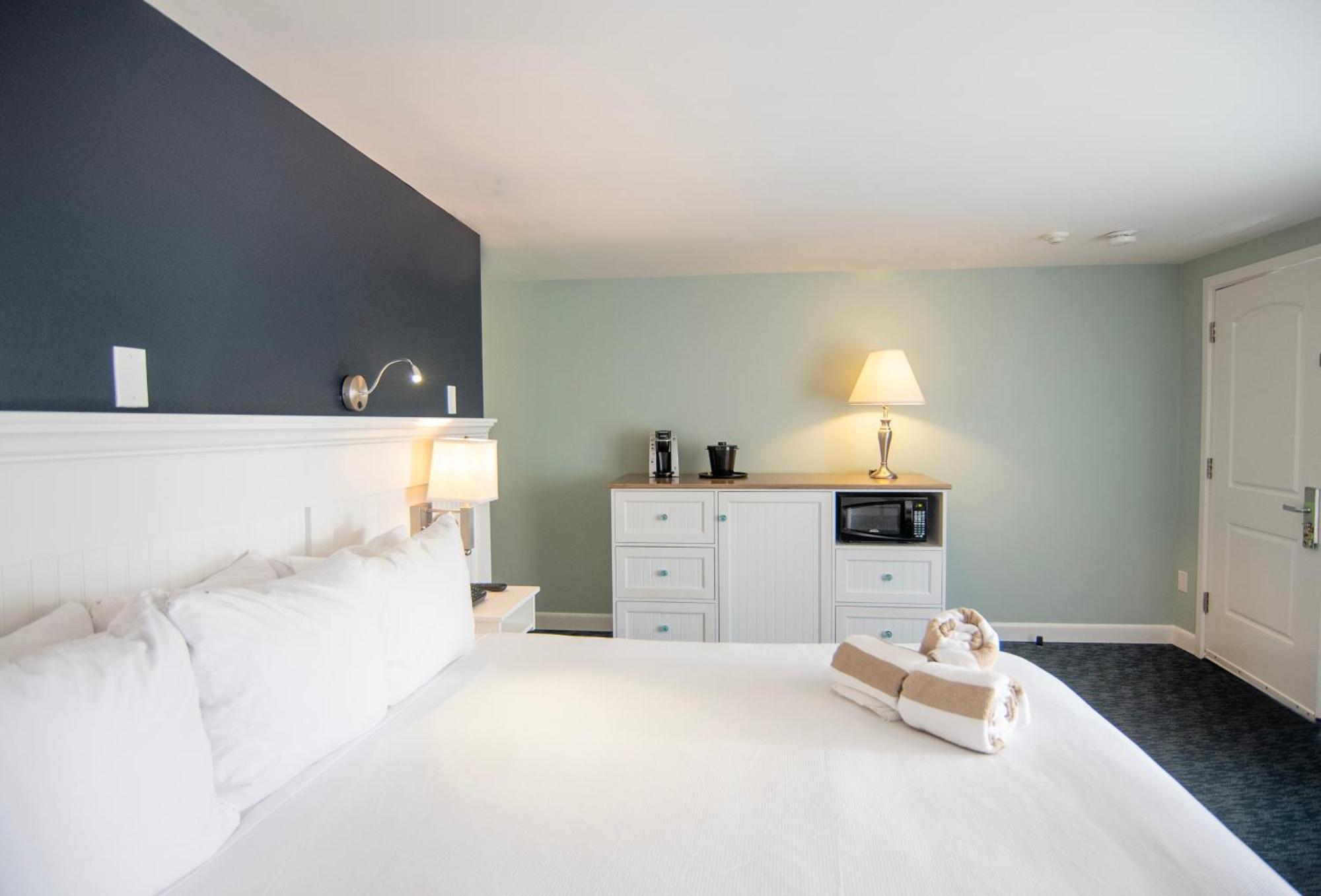 Cape Colony Hotel